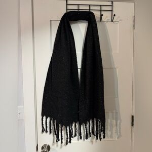 American Eagle Black Fringed Scarf